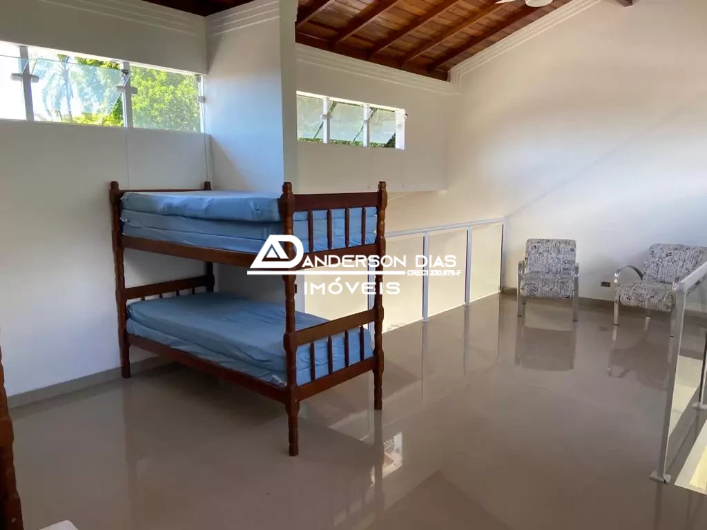 Casa de alto padrão com 3 dormitórios à venda, 260 m² por R$ 1.600.000 - Massaguaçu- Caraguatatuba/SP